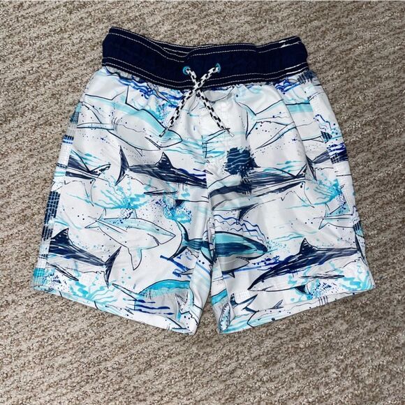 🏷️ 5 for $25 - GYMBOREE Shark Shorts - Picture 2 of 7